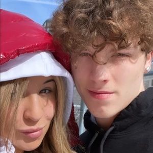 Meet your Posher, Bella